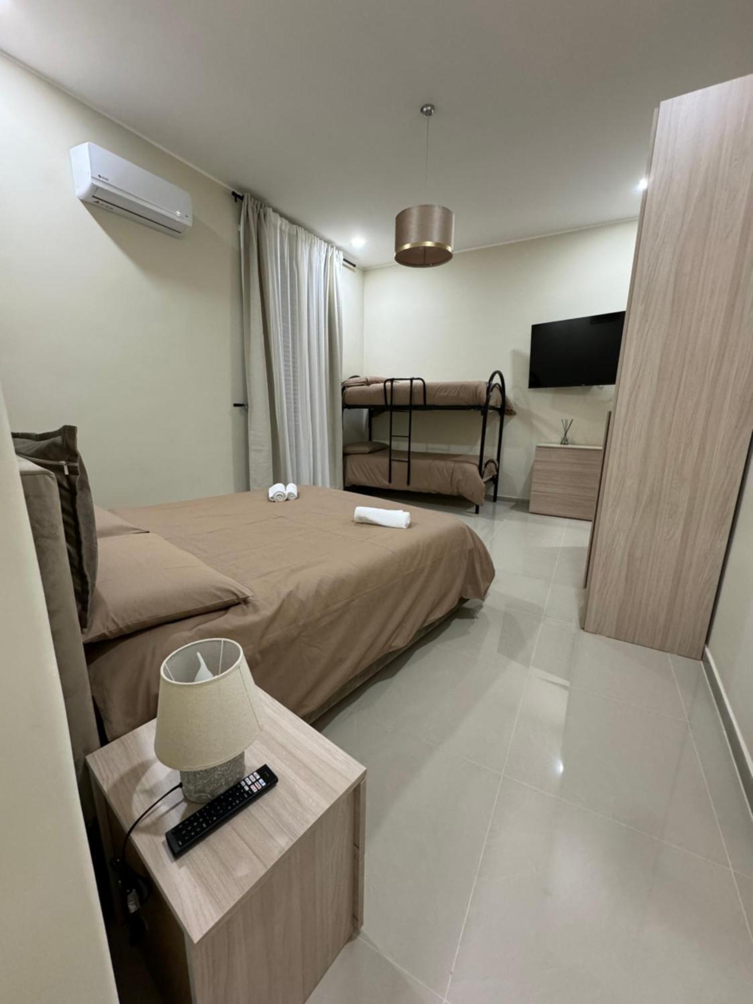 Home Angelo Custode Κατάνια Εξωτερικό φωτογραφία